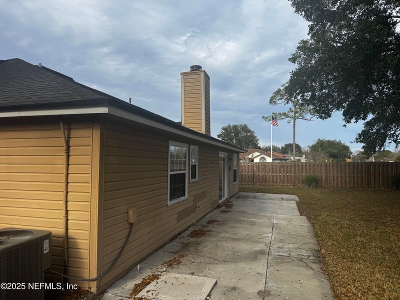 12570 Long Lake Ct, Jacksonville, FL 32225