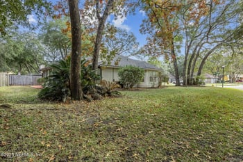 12141 Running Brook Dr, Jacksonville, FL 32225