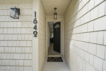 1642 Leeward Ln, Neptune Beach, FL 32266