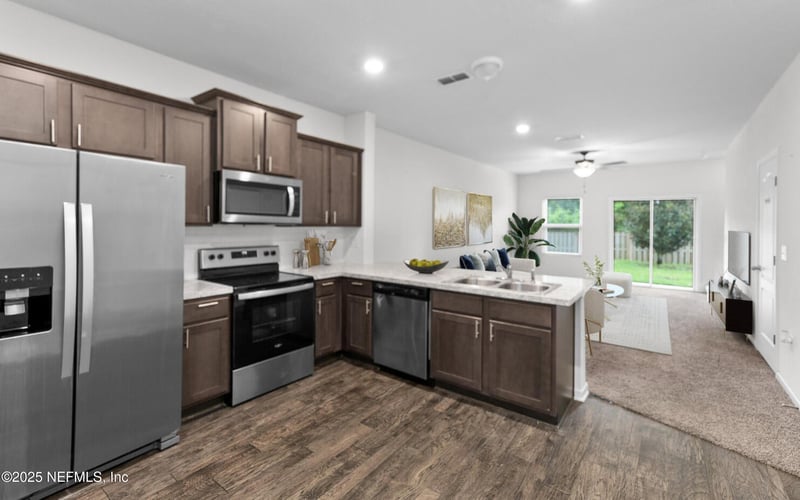 8039 Echo Springs Rd, Jacksonville, FL 32256