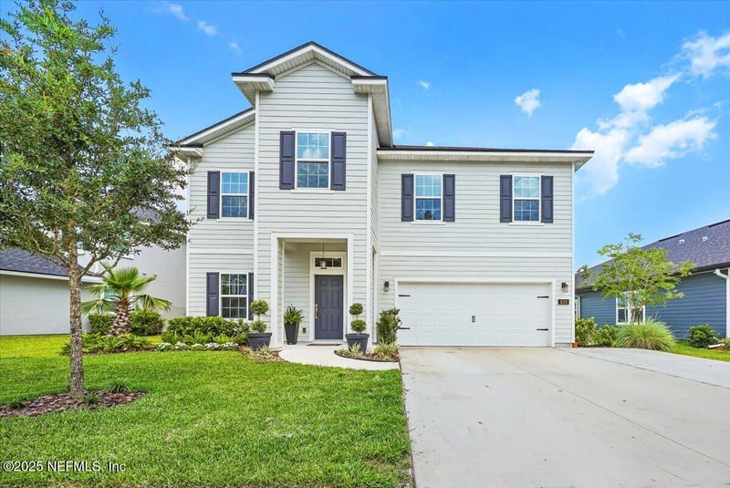 835 Laurel Valley Dr, Orange Park, FL 32065