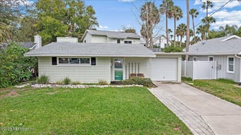 367 7th St, Atlantic Beach, FL 32233