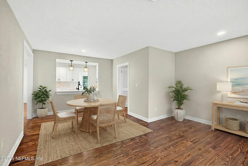 9906 Jeanette Rd, Jacksonville, FL 32246