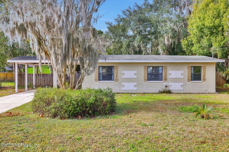 466 Aiken Rd, Jacksonville, FL 32216