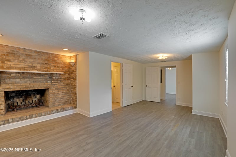 9062 2nd Ave, Jacksonville, FL 32208