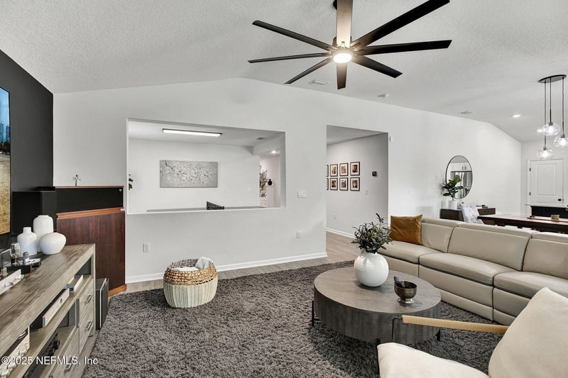 14570 Needham Dr, Jacksonville, FL 32256