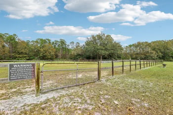 1228 Whipstick Trl, Middleburg, FL 32068