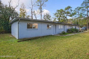 1989 Golden Glow Ln, Jacksonville, FL 32210