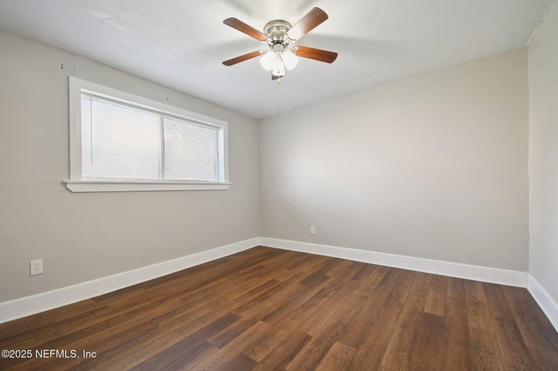 1989 Golden Glow Ln, Jacksonville, FL 32210