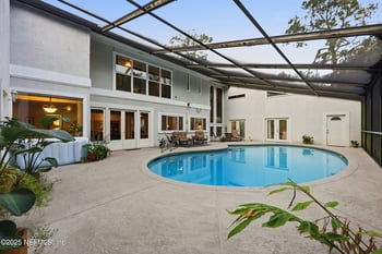 10052 Golf Club Dr, Jacksonville, FL 32256