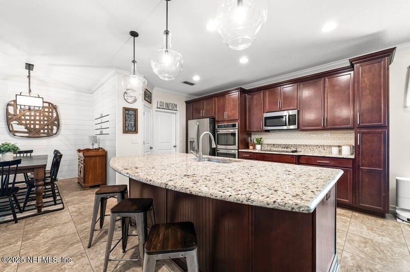 79547 Plummers Creek Dr, Yulee, FL 32097