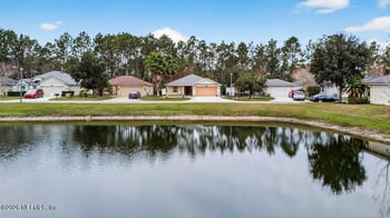 233 Aberdeenshire Dr, St Johns, FL 32259