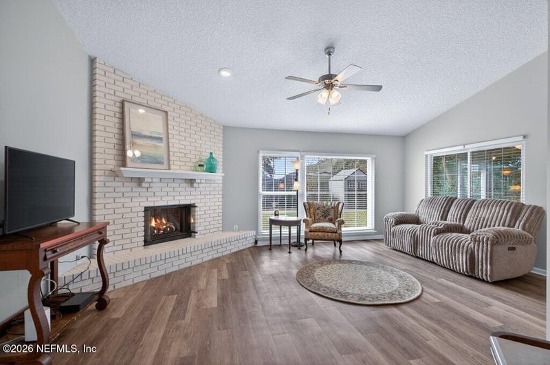 9708 Stead Ct, Jacksonville, FL 32221