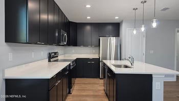 7622 Hull St, Jacksonville, FL 32219