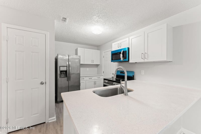 1543 Brook Forest Dr, Jacksonville, FL 32208