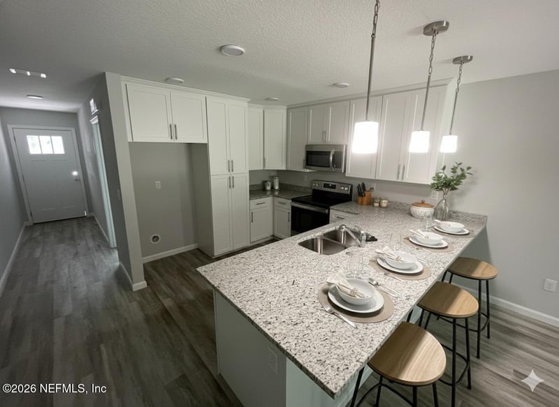 7044 Dunn Ave, Jacksonville, FL 32219