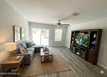 7044 Dunn Ave, Jacksonville, FL 32219