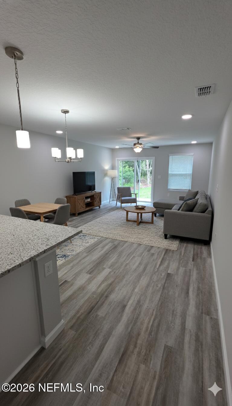 7044 Dunn Ave, Jacksonville, FL 32219