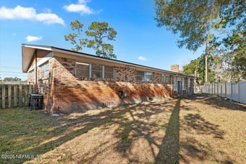 3866 San Bernado Dr, Jacksonville, FL 32217