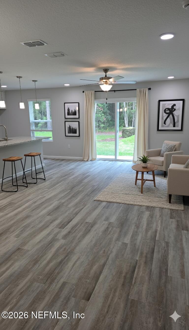 7048 Dunn Ave, Jacksonville, FL 32219