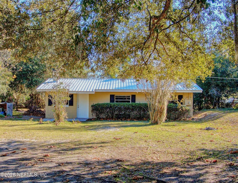 5831 Carter Ln, Jacksonville, FL 32244