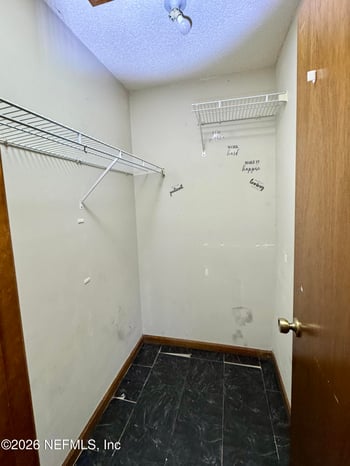 2386 Blossom Ridge Dr, Jacksonville, FL 32218