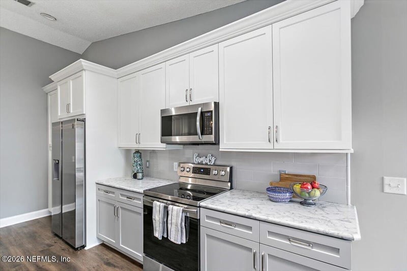 8013 Weather Vane Dr, Jacksonville, FL 32244