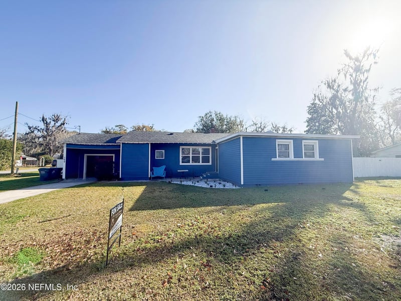 169 Center St, Baldwin, FL 32234