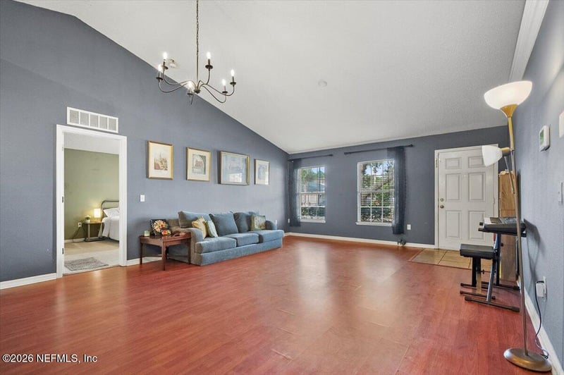 9366 Thunderbolt Dr, Jacksonville, FL 32221