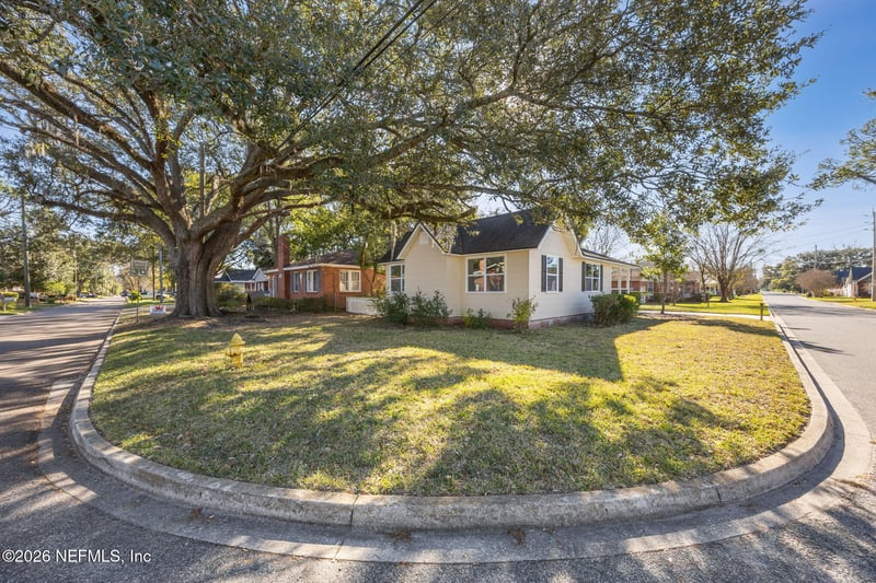 707 Murray Dr, Jacksonville, FL 32205