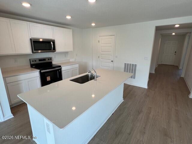 11 Sawdust Ln, Palm Coast, FL 32137