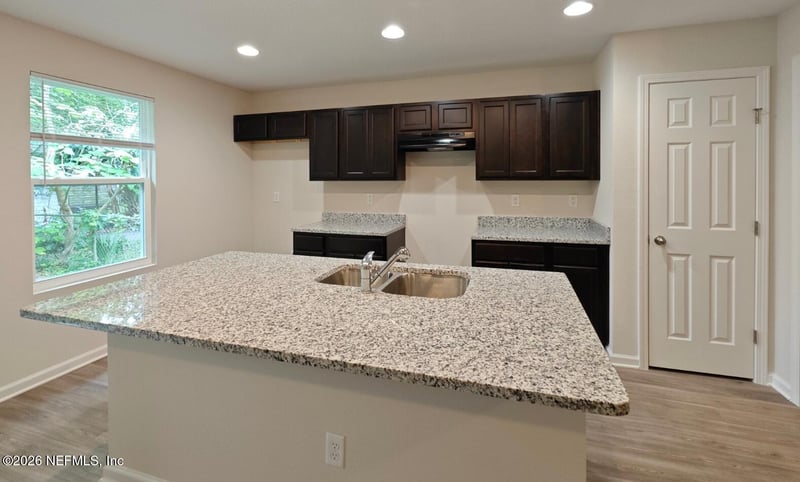 3142 Rosselle St, Jacksonville, FL 32205