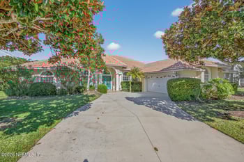 10 Collinson Ct, Palm Coast, FL 32137