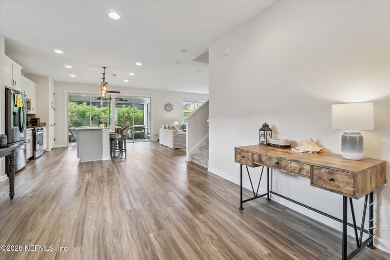 1977 Amberly Dr, Middleburg, FL 32068