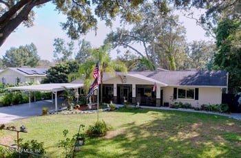 37224 Price Dr, Zephyrhills, FL 33541