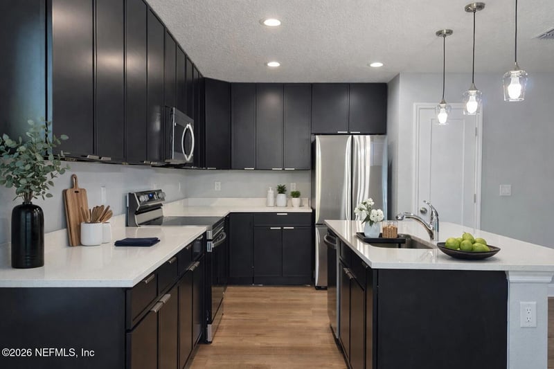 7622 Hull St, Jacksonville, FL 32219