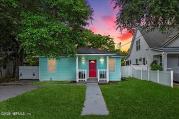619 10th St, Fernandina Beach, FL 32034