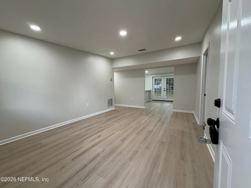 2819 Lauderdale Dr, Jacksonville, FL 32277