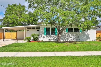 3220 Hollyberry Ln, Jacksonville, FL 32277