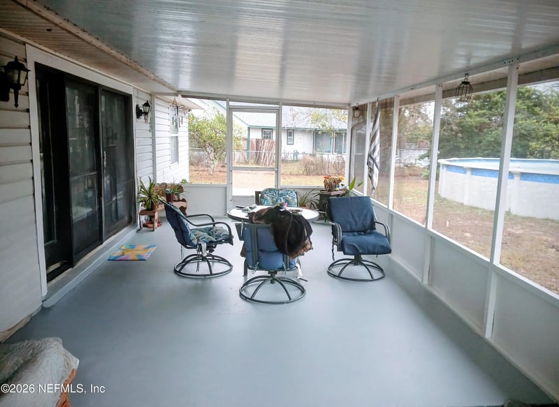 115 Crestwood Dr, Interlachen, FL 32148