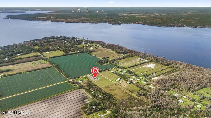 237 Seminole St, East Palatka, FL 32131