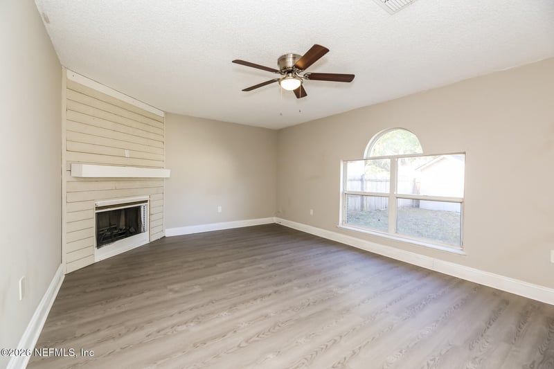 2652 Sunrise Ridge Ln, Jacksonville, FL 32211