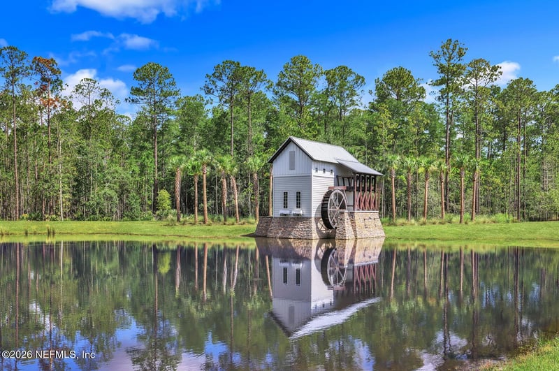 137 Mason Branch Dr, St Johns, FL 32259