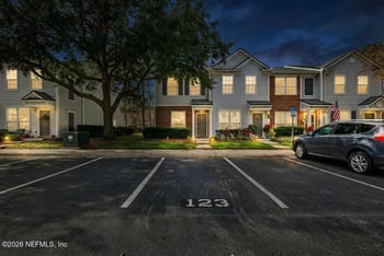 3495 Nightscape Cir, Jacksonville, FL 32224