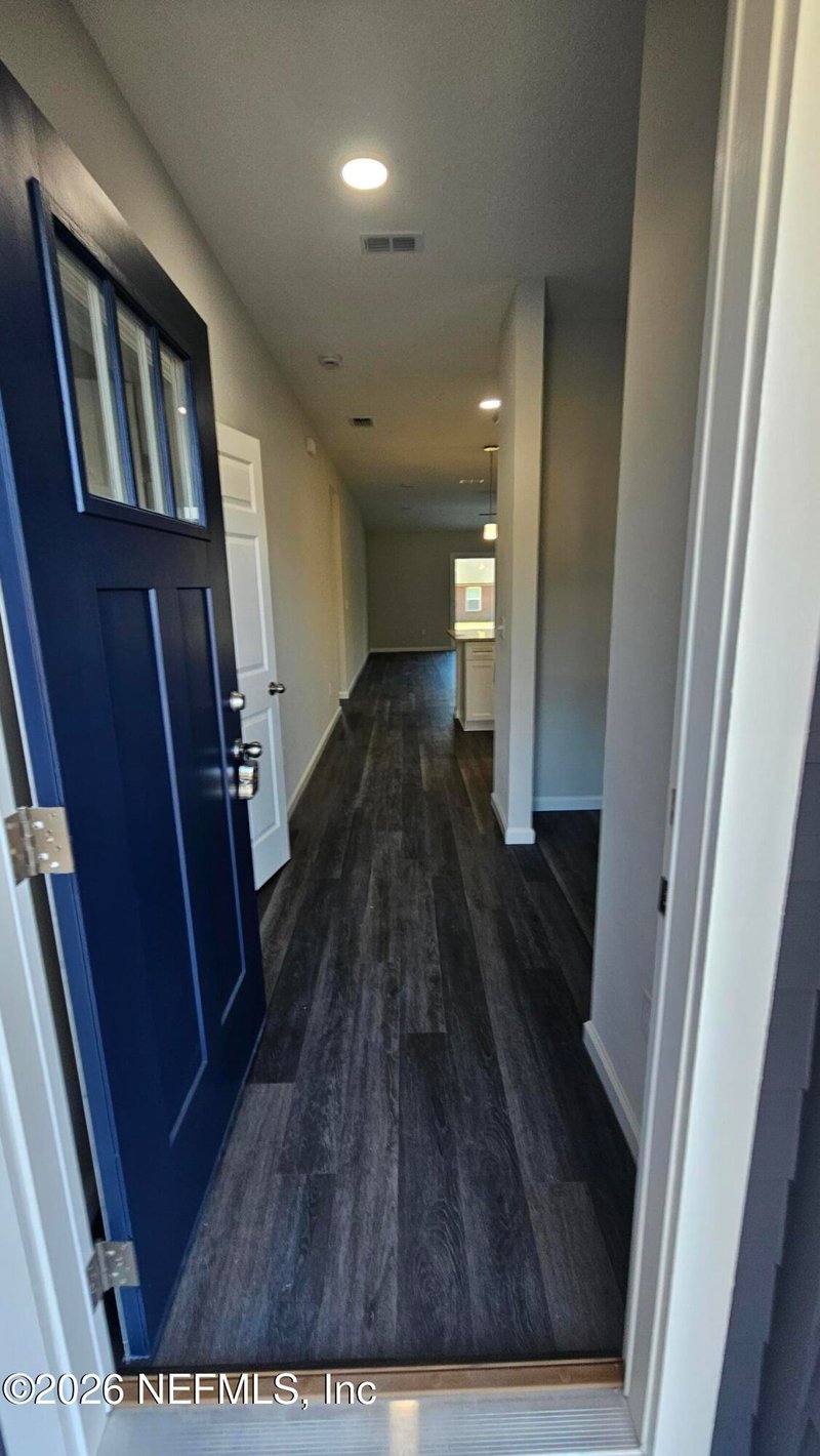 6015 Shindler Dr, Jacksonville, FL 32222