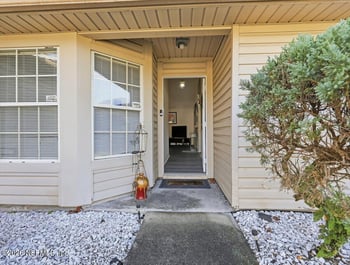 2249 Dumfries Cir, Jacksonville, FL 32246