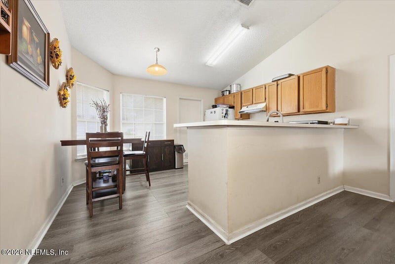 2249 Dumfries Cir, Jacksonville, FL 32246