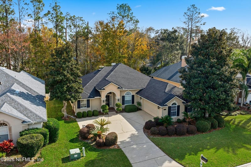 1316 Holmes Landing Dr, Fleming Island, FL 32003