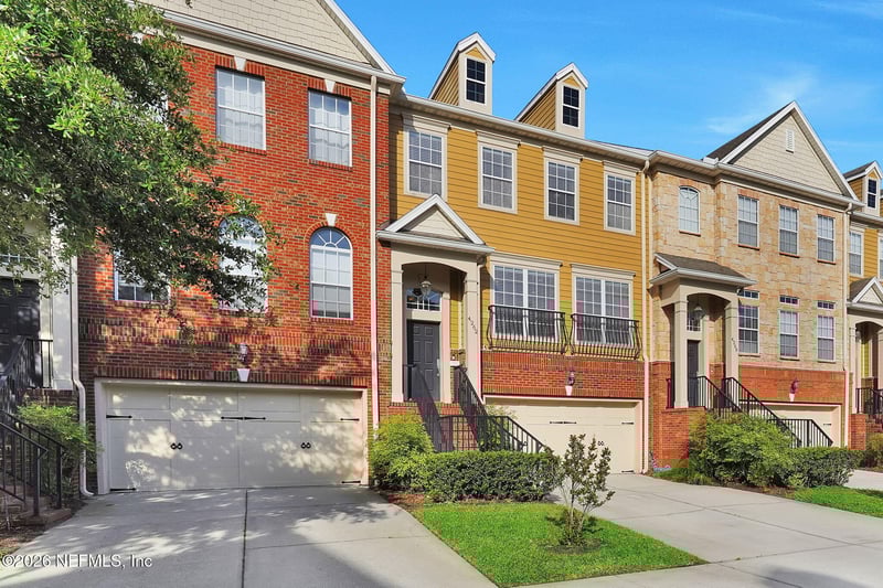 4262 Studio Park Ave, Jacksonville, FL 32216