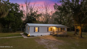 3692 Starratt Rd, Jacksonville, FL 32226